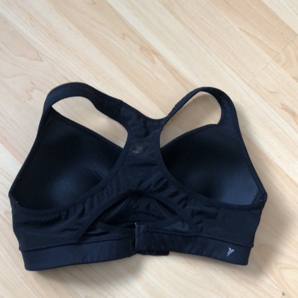 Old Navy Sports Bra - Picture 6 of 13